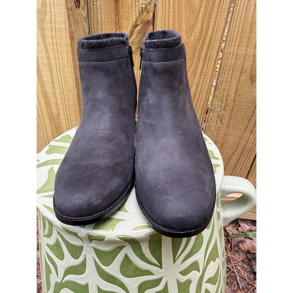 Vionic Joslyn Suede Leather Ankle‎ Boots Booties Women's Size 7.5